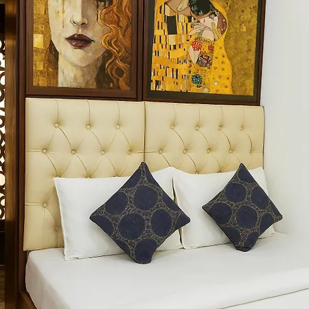 Luxury Aol Suite
